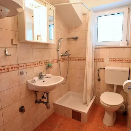 Apartment Laura Zaton - Two Bedroom With Terrace And Garden View Zaton (Dubrovnik-Neretva)