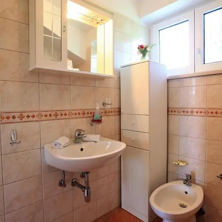 Apartment Laura Zaton - Two Bedroom With Terrace And Garden View Zaton (Dubrovnik-Neretva)