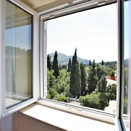 Laura Zaton - Two Bedroom With Terrace And Garden View * Zaton (Dubrovnik-Neretva)