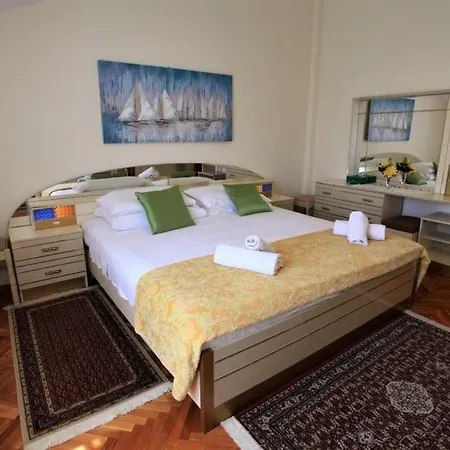 Laura Zaton - Two Bedroom With Terrace And Garden View Apartment Zaton (Dubrovnik-Neretva)
