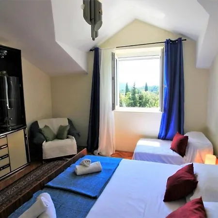 Apartamento Laura Zaton - Two Bedroom With Terrace And Garden View *