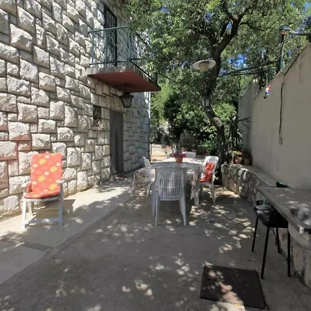 Laura Zaton - Two Bedroom With Terrace And Garden View * Zaton (Dubrovnik-Neretva)